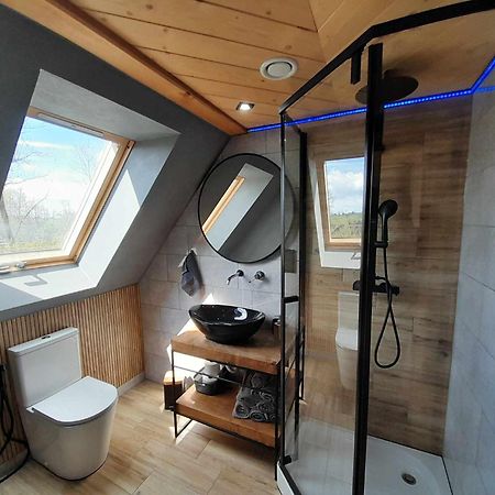 Nad Termami Villa Dzianisz Ngoại thất bức ảnh